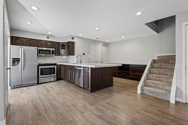 Building Photo - 4371 Madera Rd