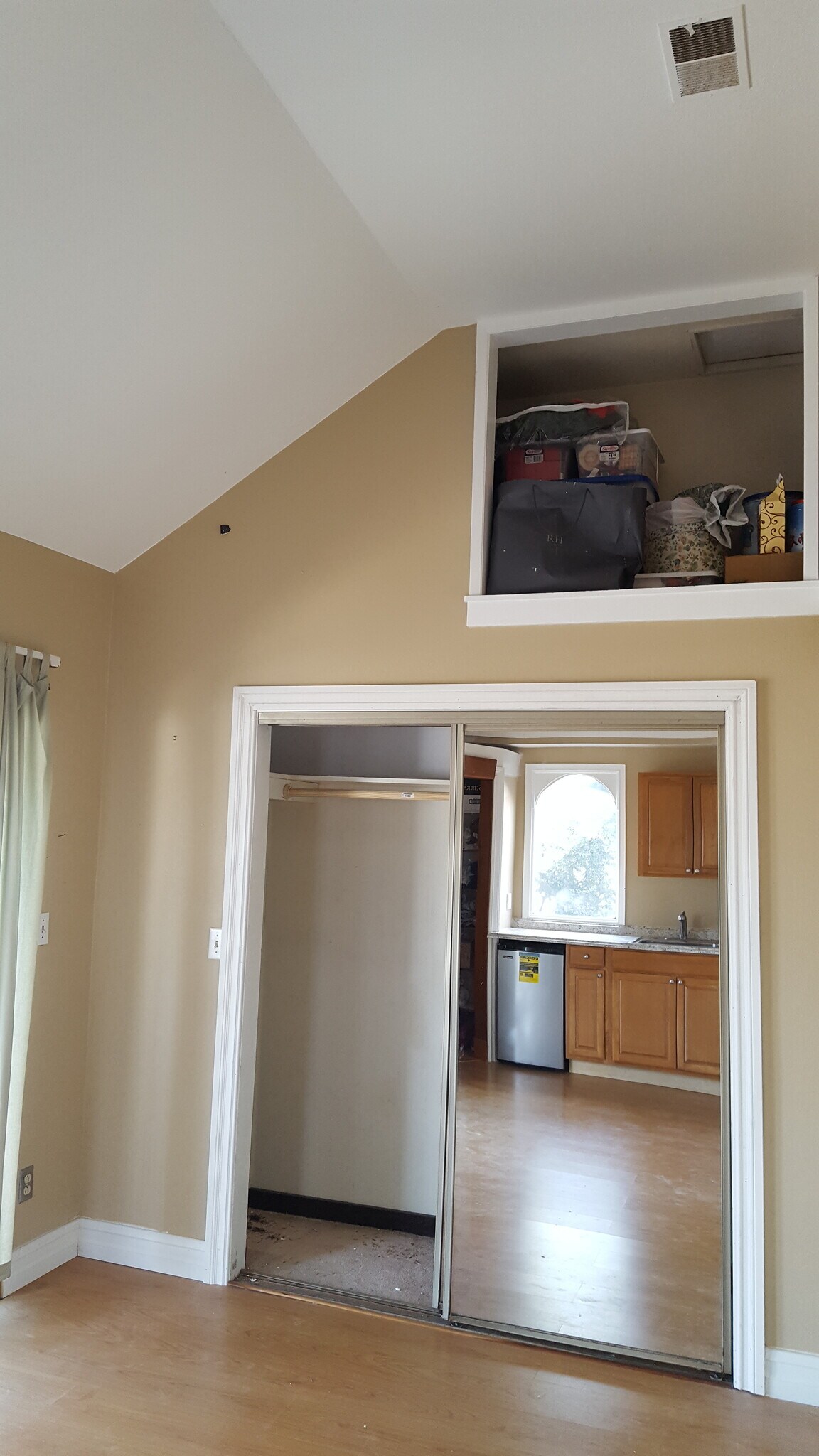 Building Photo - 21171 Lochlea Ln