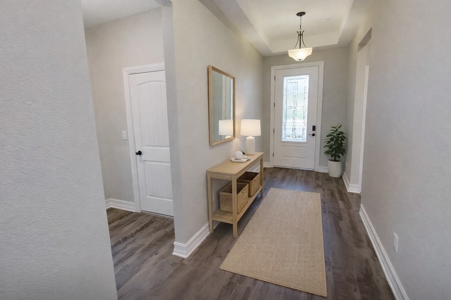 Building Photo - 13232 Saw Palm Crk Trl