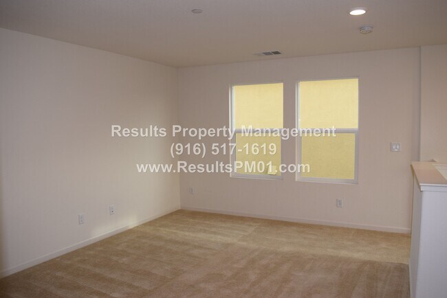 Building Photo - Lovely and Spacious 4 Bedroom Rocklin Home