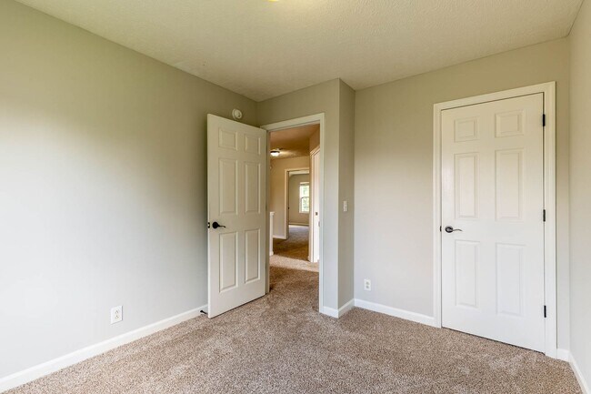 Building Photo - 5078 Cornelius Dr
