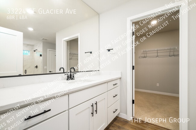 Building Photo - 33224 Glacier Ave SE