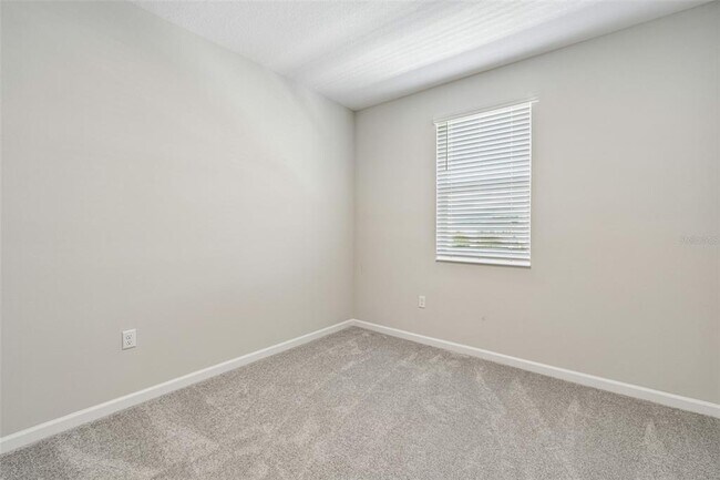 Building Photo - 502 Lady Palm St