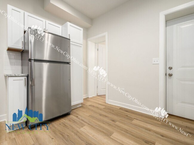 Building Photo - 91-93 N Central Avenue, Columbus, OH 43222