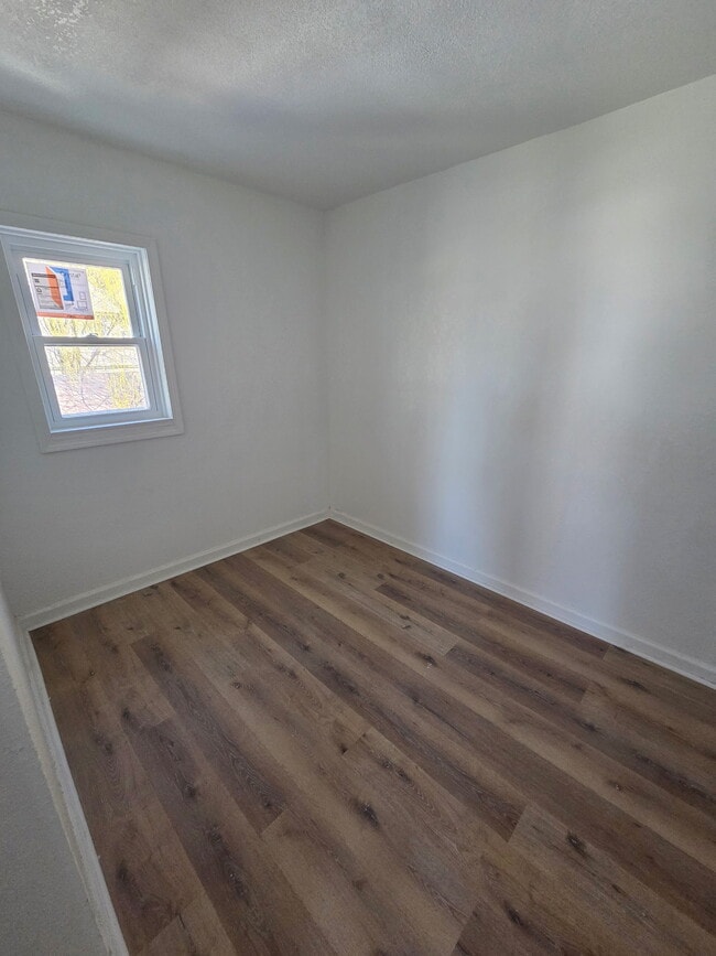 Building Photo - 1812 S 7th St