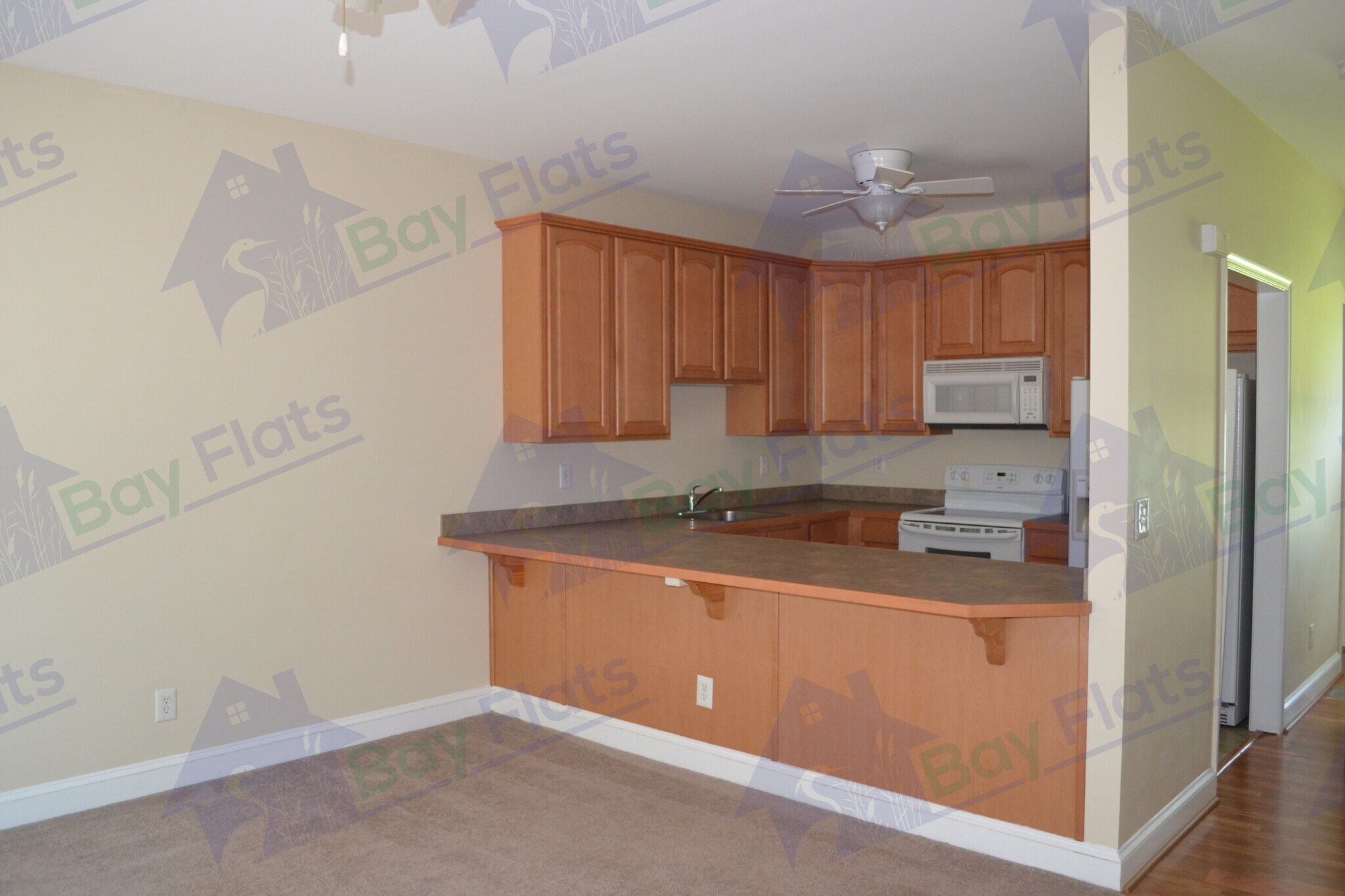 Open kitchen living area. - 41195 Friendship Ct