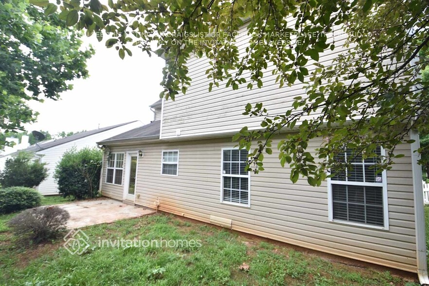 Building Photo - 80 Greystone Cir