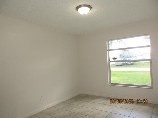 Building Photo - 978 Florida Pkwy