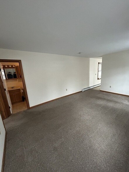 Building Photo - 227 Wood St