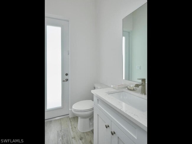 Building Photo - 1448 10th St N