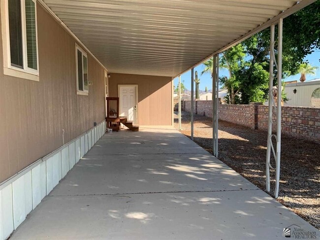 Building Photo - 13872 E 47th Dr
