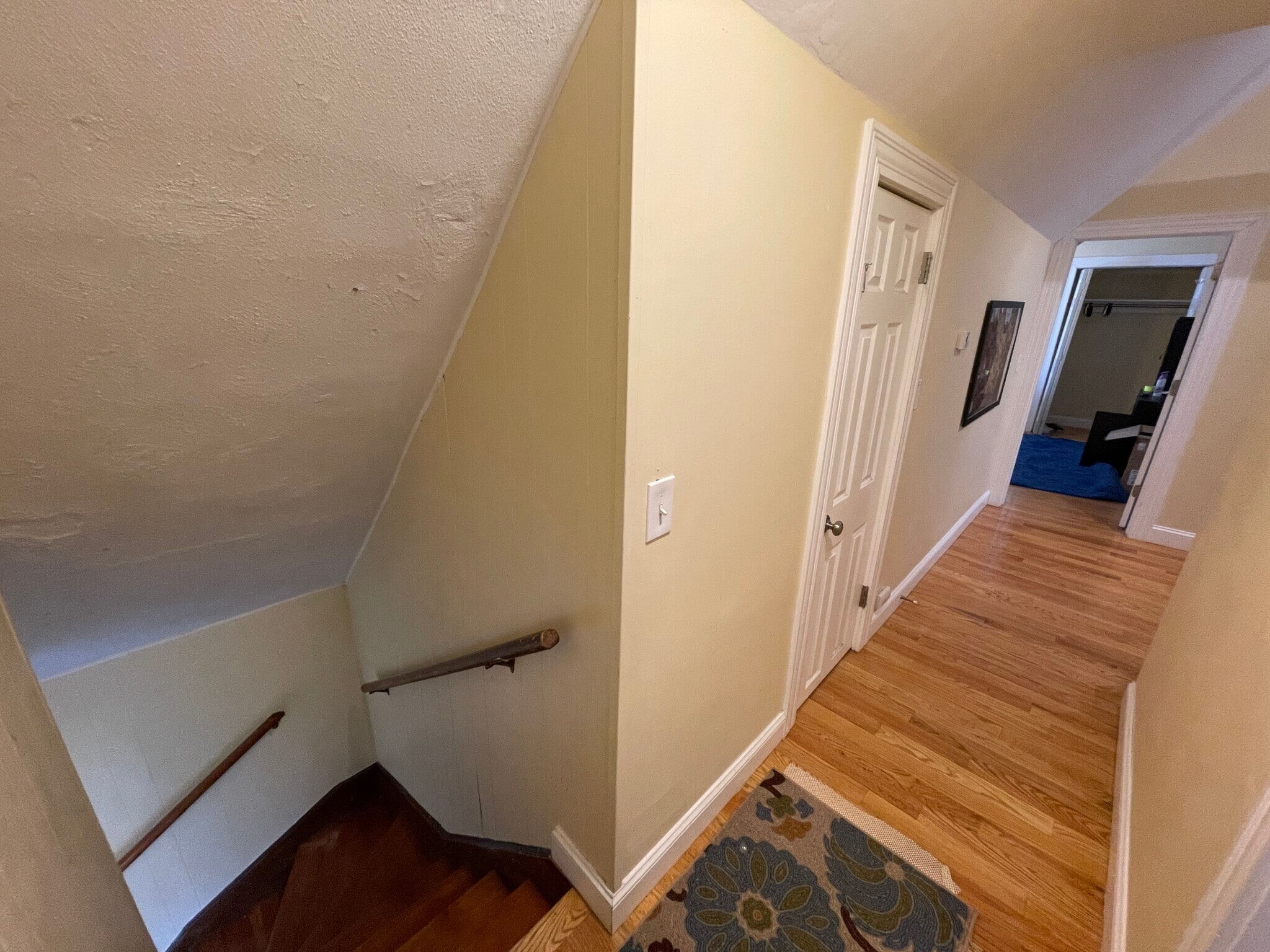 Building Photo - 5 Irving St