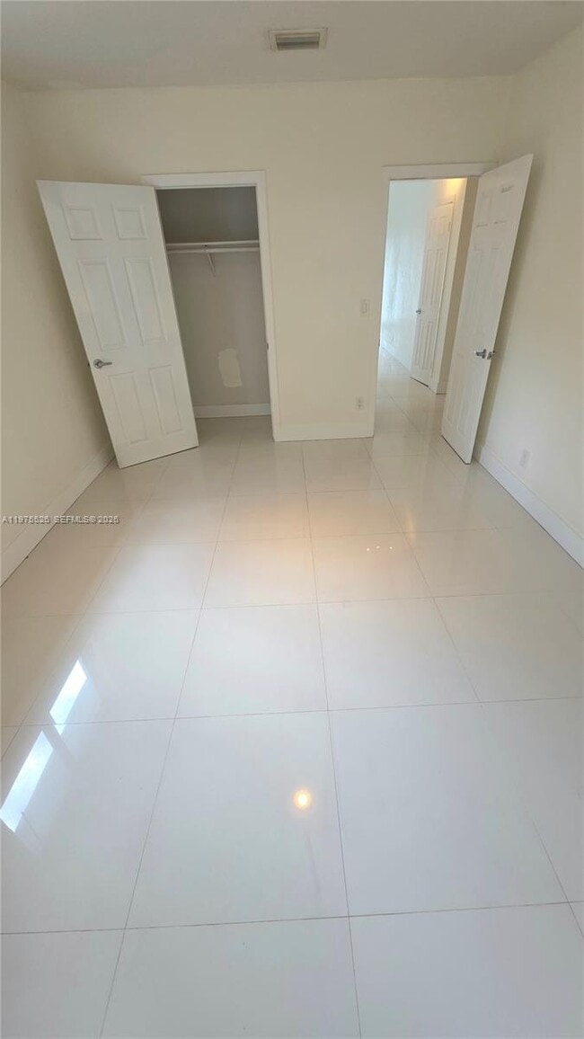 Building Photo - 5715 NW 6th Ave