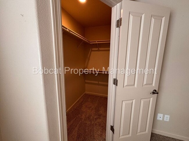 Building Photo - 825 Cassidy Ct
