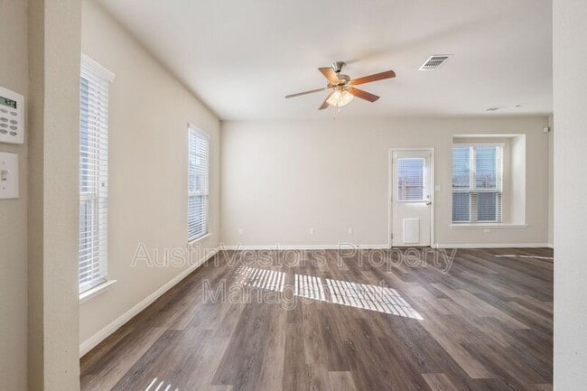 Building Photo - 4614 Esper Ln