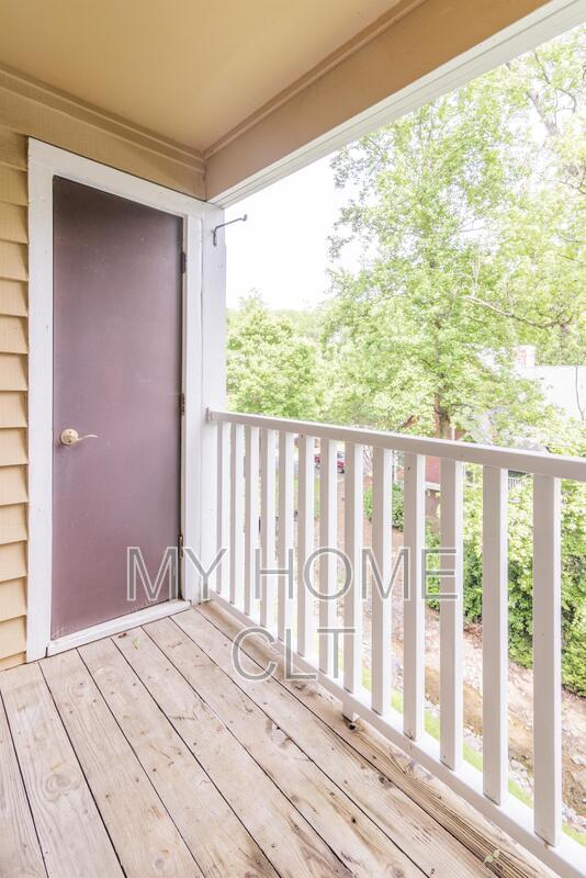 Building Photo - 2516 Cranbrook Ln