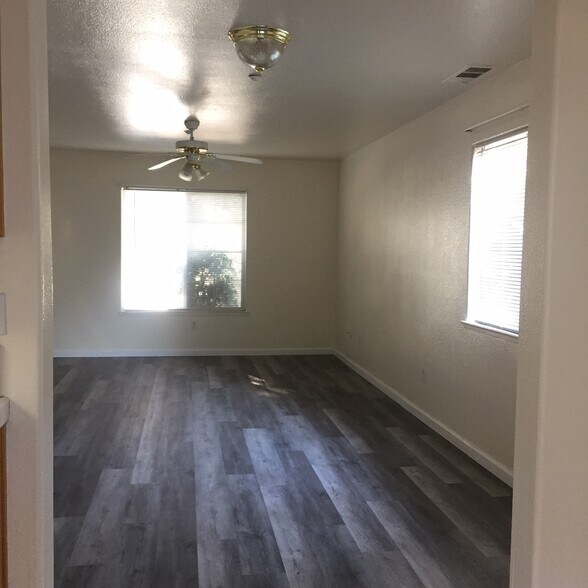 Building Photo - 1279 Caballero St