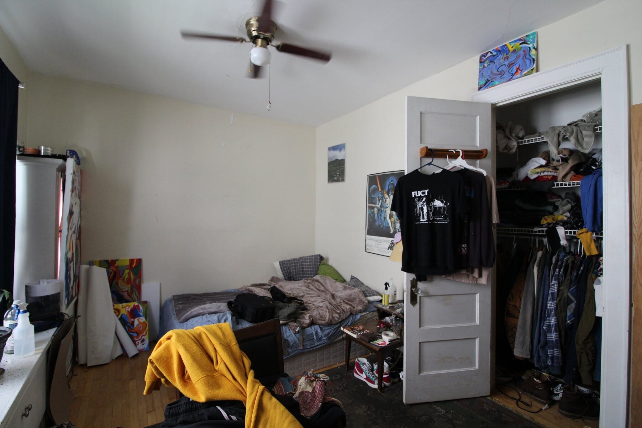 Building Photo - 2933 N Newhall St