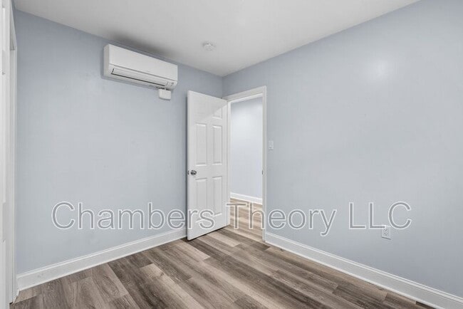 Building Photo - 1641 4th St NW