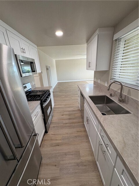 Building Photo - 33972 El Encanto Ave