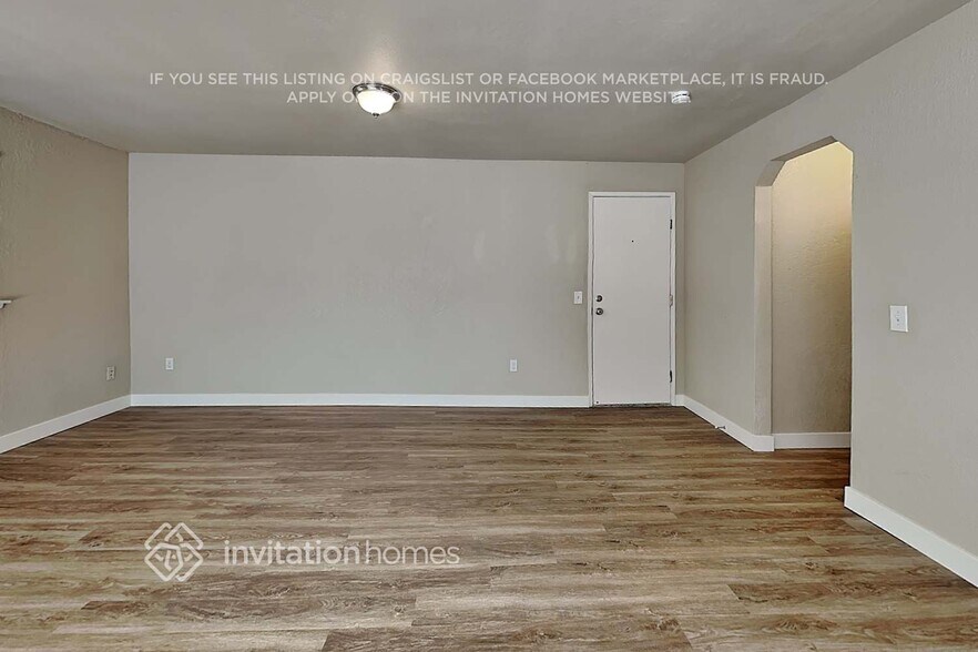 Building Photo - 5121 S 302nd Pl