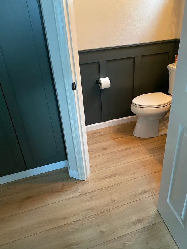 Building Photo - Greenwood Townhome 2Beds 1.5 Bath- $3,100