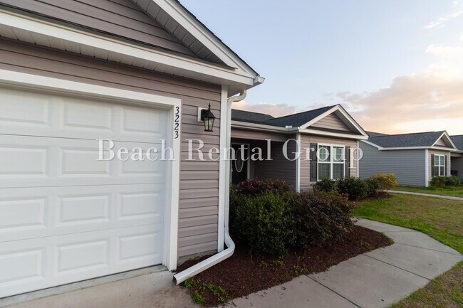 Building Photo - 3223 Merganser Dr