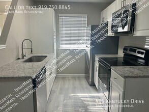 Building Photo - 415 Kentucky Dr