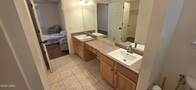 Building Photo - 11820 Cabana Ct