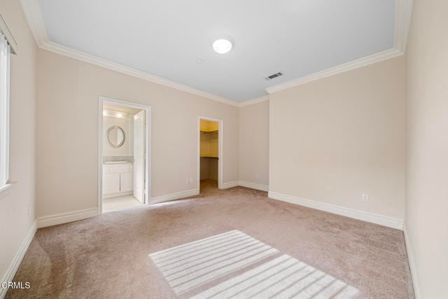 Building Photo - 146 W Le Roy Ave