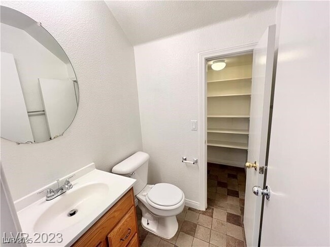 Building Photo - 337 Bright Sumac Ct