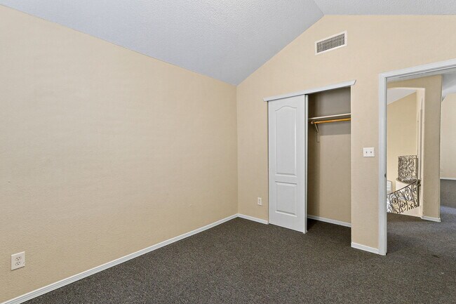 Building Photo - 14180 Robert Ituarte Dr