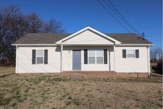 Building Photo - 1945 Timberline Cir