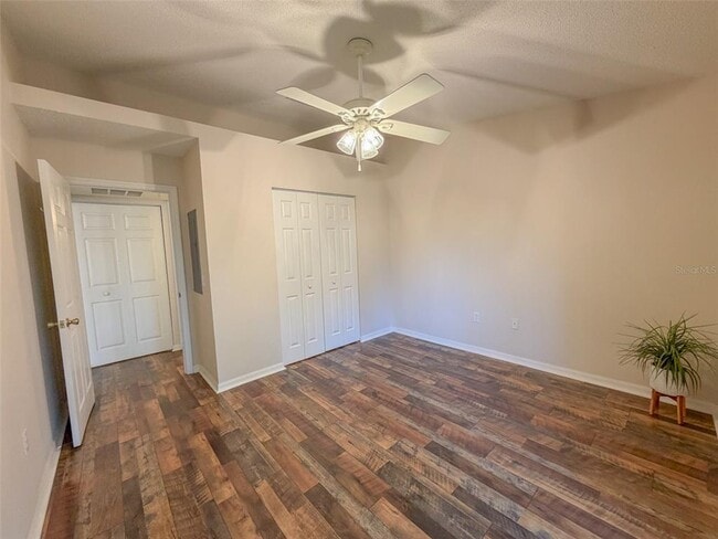 Building Photo - 2085 Isle Royal Ct SE