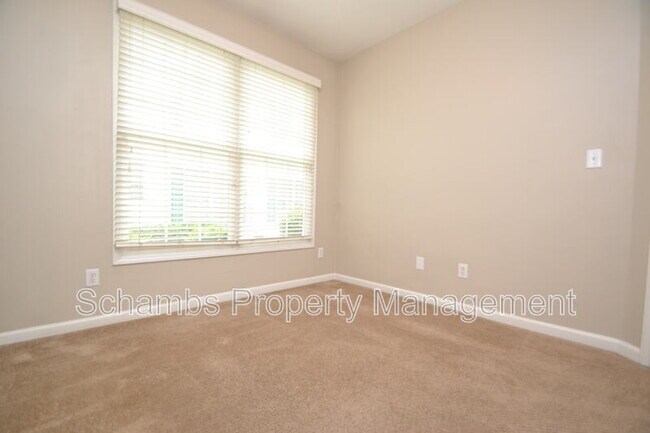 Building Photo - 2614 Kudrow Ln