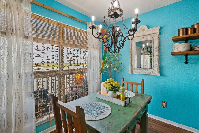Building Photo - 15209 Leeward Dr