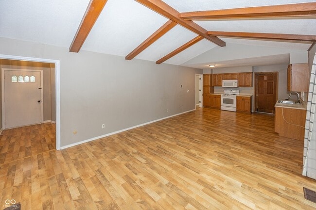 Building Photo - 124 Carlin Dr