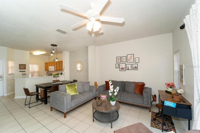 Building Photo - 8544 Bay Lilly Loop