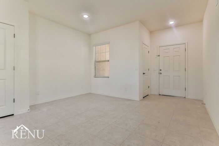 Building Photo - 18371 Conquistador Dr