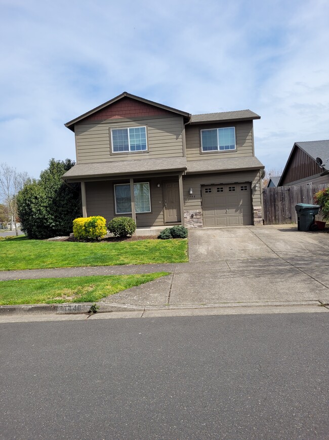 Primary Photo - 1448 Boulder Creek St SE