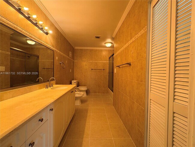 Building Photo - 3855 Estepona Ave