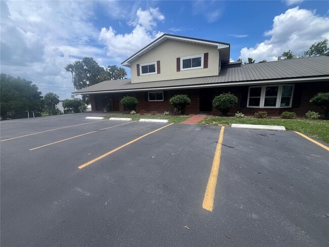 Building Photo - 1145 S Lake Reedy Blvd