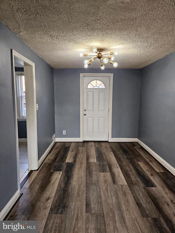 Building Photo - 3238 Westmont Ave