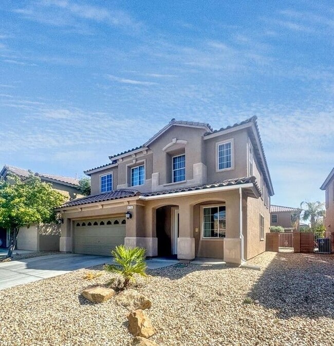Building Photo - Welcome to your new home in North Las Vega...