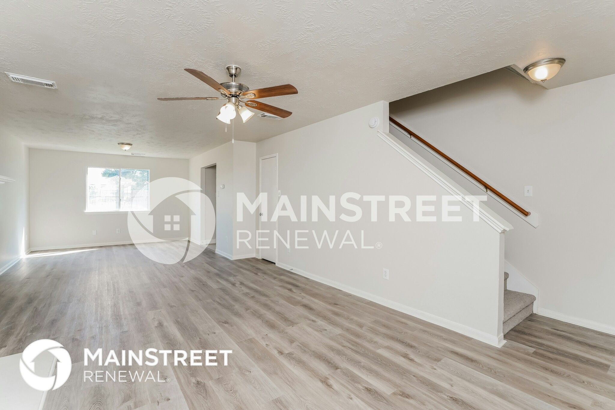 Building Photo - 12215 Bowsman Dr