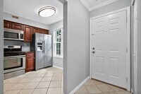 Building Photo - 803 Aberdeen Ln