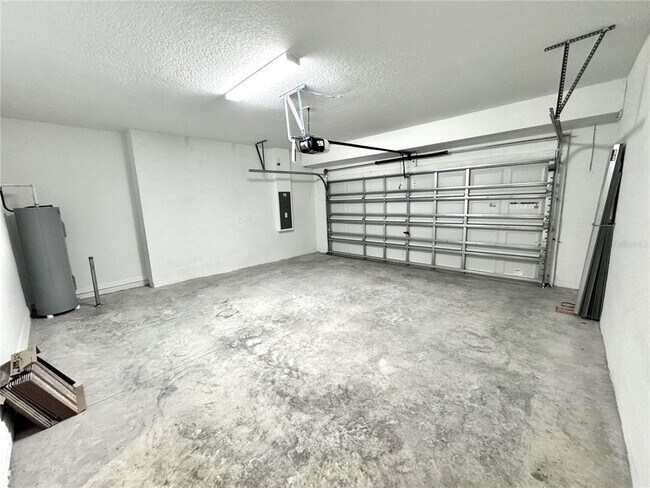 Building Photo - 9232 Bonita Mar Dr
