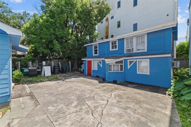 Building Photo - 2509 Whitney St