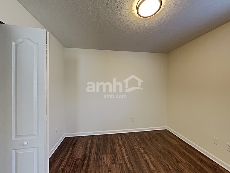 Building Photo - 11603 Misty Isle Ln