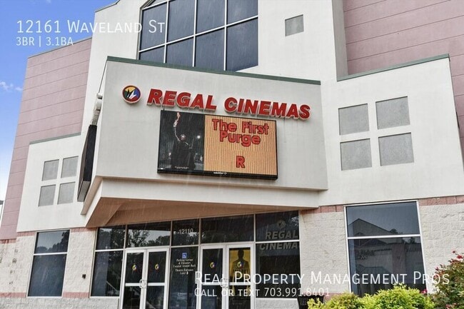 Building Photo - 12161 Waveland St